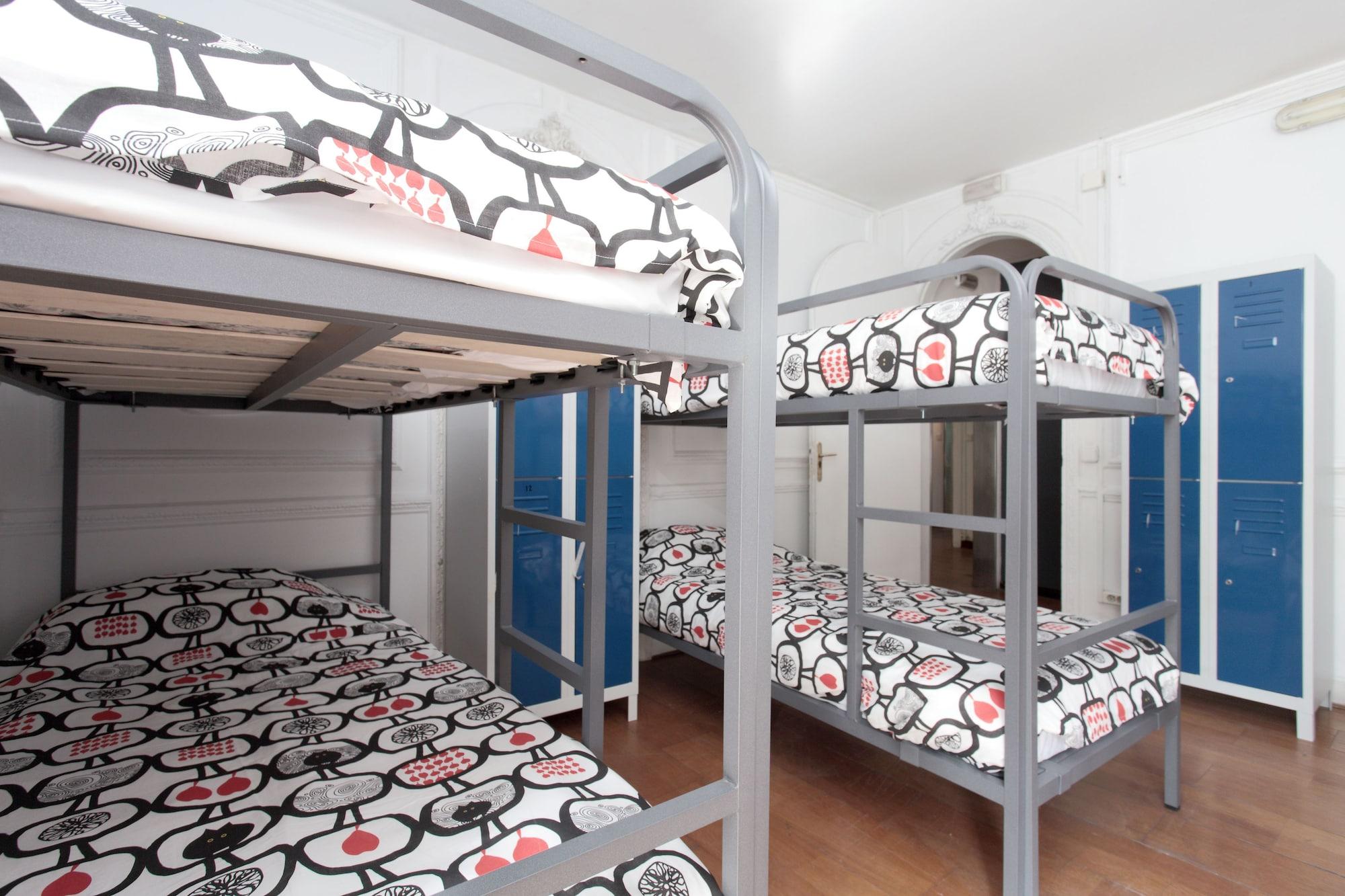 Diagonal House Hostel Barcelona Exterior foto